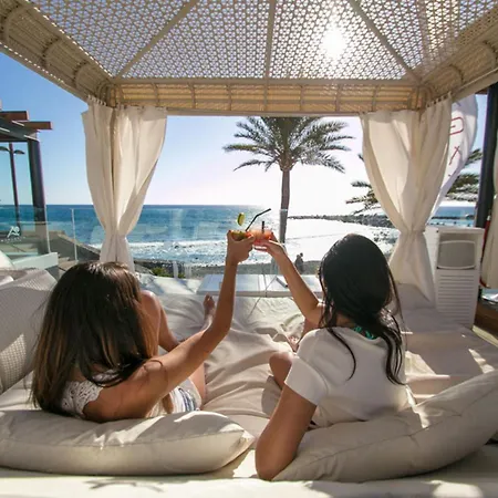 Apartment Comfortable Centrally Located