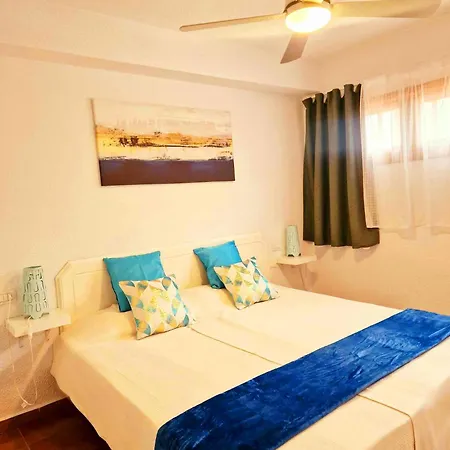Comfortable Centrally Located Playa Feñabe