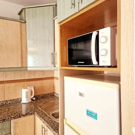 Apartmán Comfortable Centrally Located Playa Feñabe