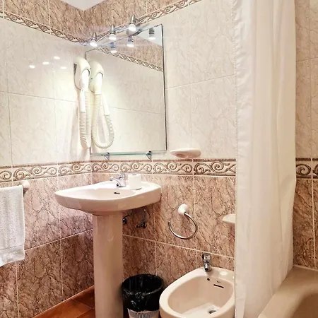 Comfortable Centrally Located *