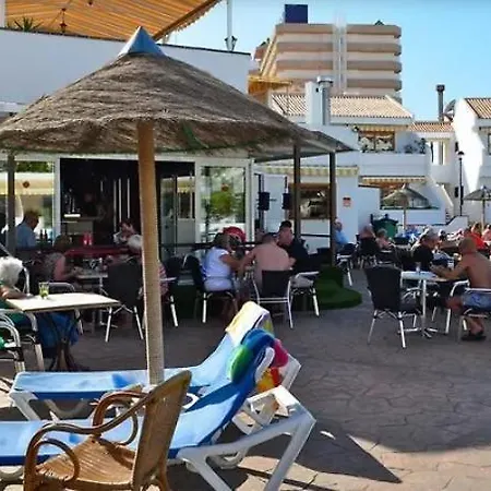 Comfortable Centrally Located アパート Playa Feñabe