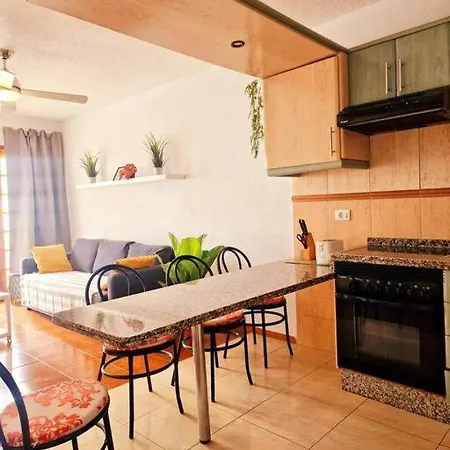 Apartament Comfortable Centrally Located
